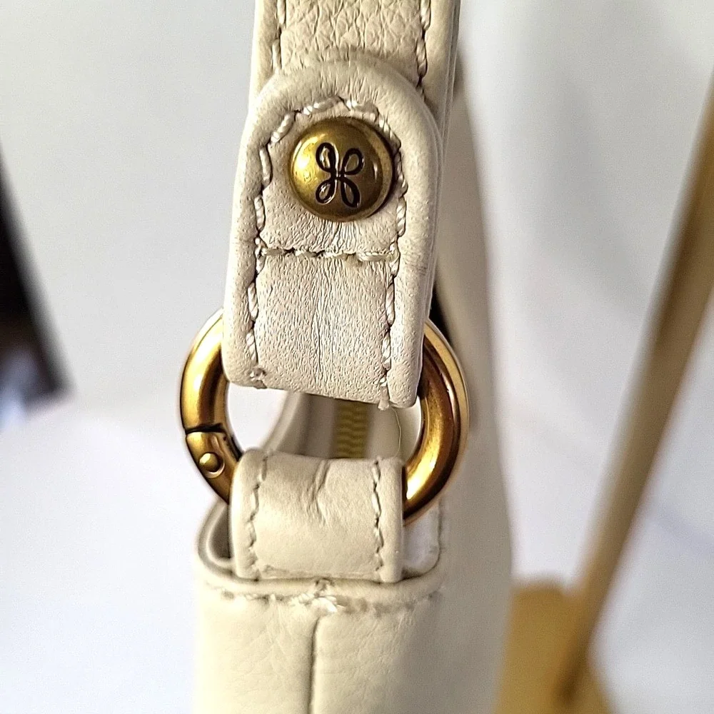 Retired HOBO Pier Ivory Leather Shoulder Bag Paisley Embroidered Boho Authentic